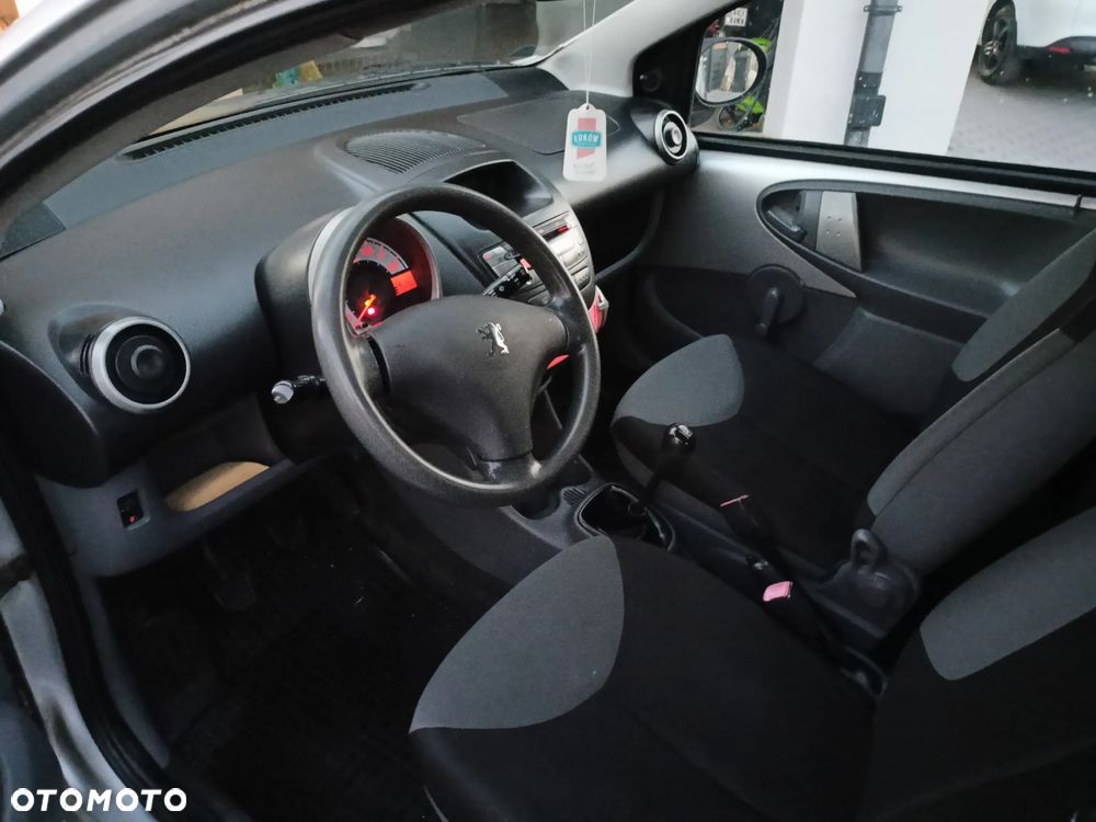 Peugeot 107 - 5