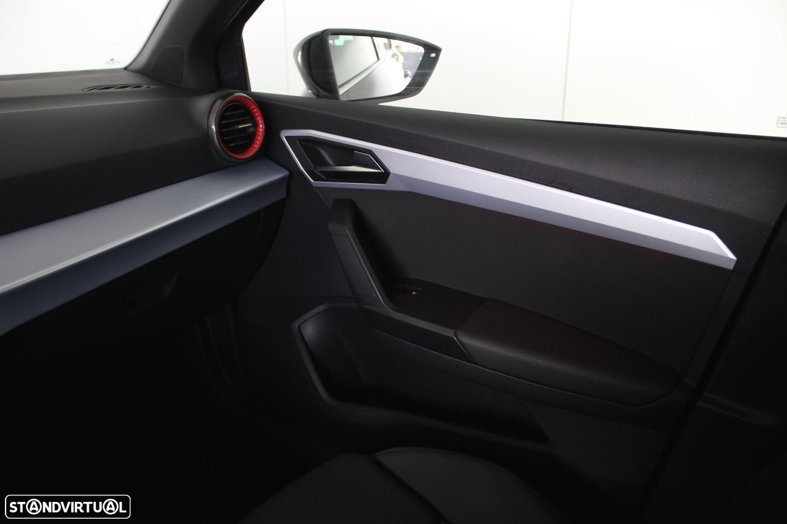 SEAT Arona 1.0 TSI FR - 39