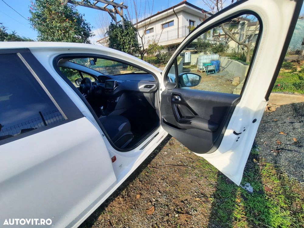 Peugeot 208 1.4 HDi FAP Access - 7