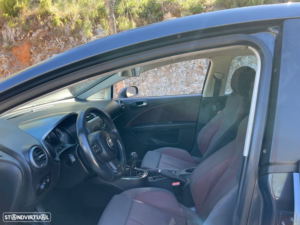SEAT Leon 1.9 TDI Sport Up - 8