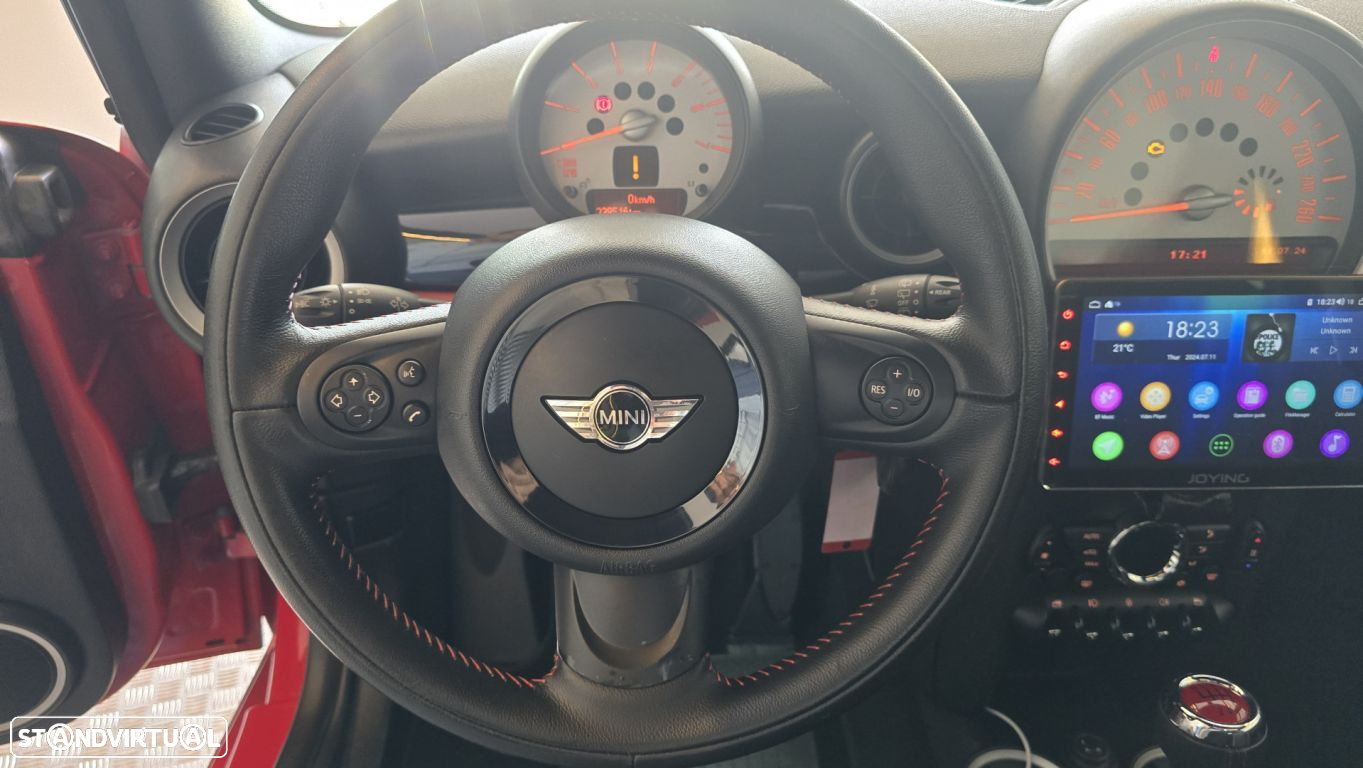 MINI 3 Portas Cooper D - 44