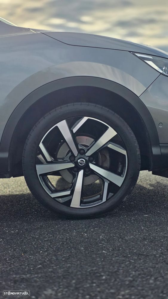 Nissan Qashqai 1.2 DIG-T TEKNA+ - 17