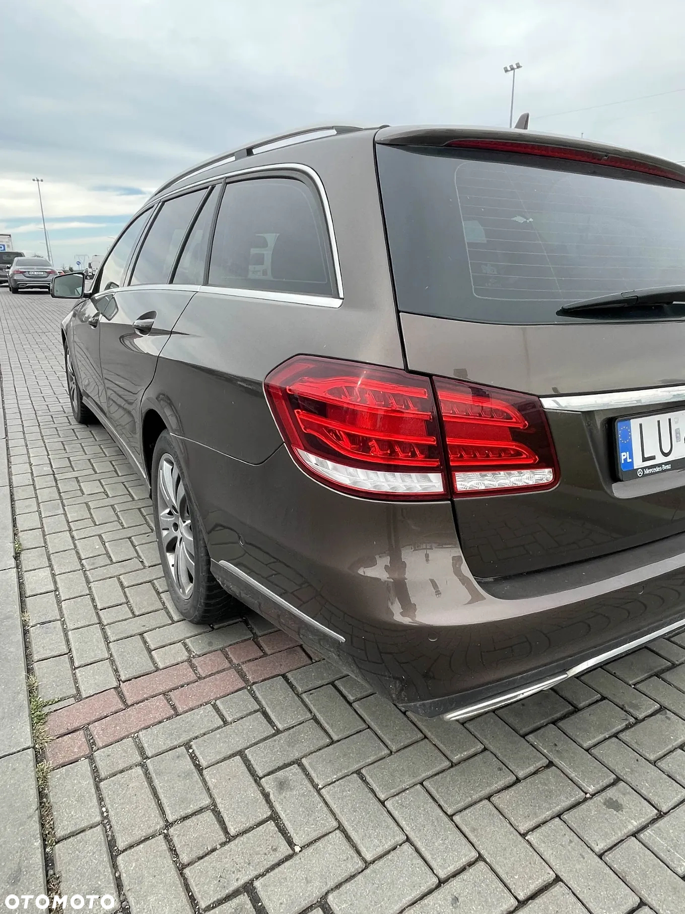 Mercedes-Benz Klasa E 220 T BlueTEC BlueEFFICIENCY Edition 9G-TRONIC Edition - 7