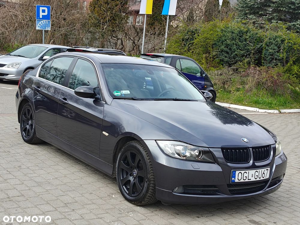 BMW Seria 3 325i - 12