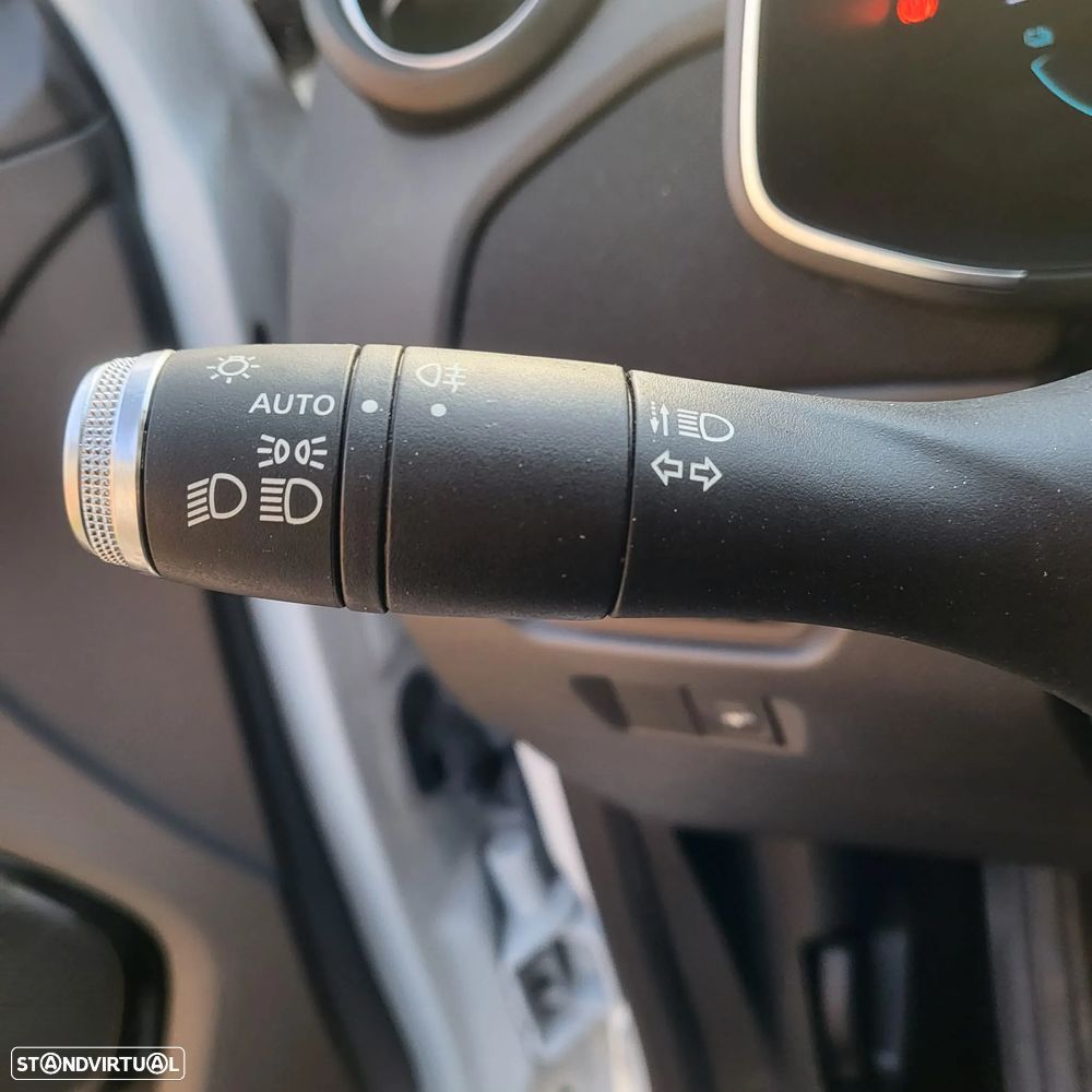 Renault Zoe (c/ Bateria) Z.E. 50 LIFE - 9