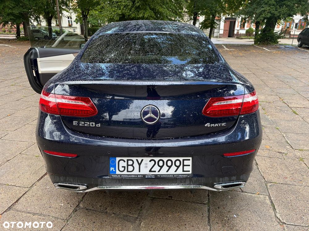 Mercedes-Benz Klasa E 220 d 4-Matic 9G-TRONIC - 6