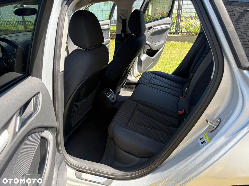 Audi A3 Sportback 2.0 TDI (clean diesel) Ambition - 14