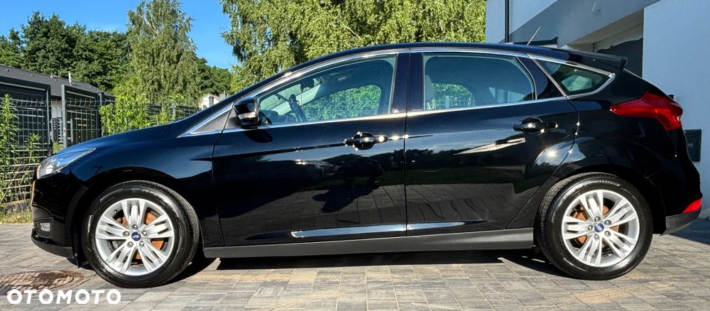 Ford Focus 1.6 SYNC Edition - 5