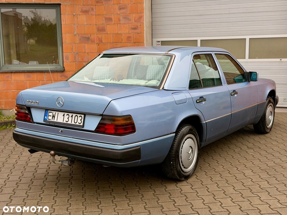 Mercedes-Benz W124 (1984-1993) - 4