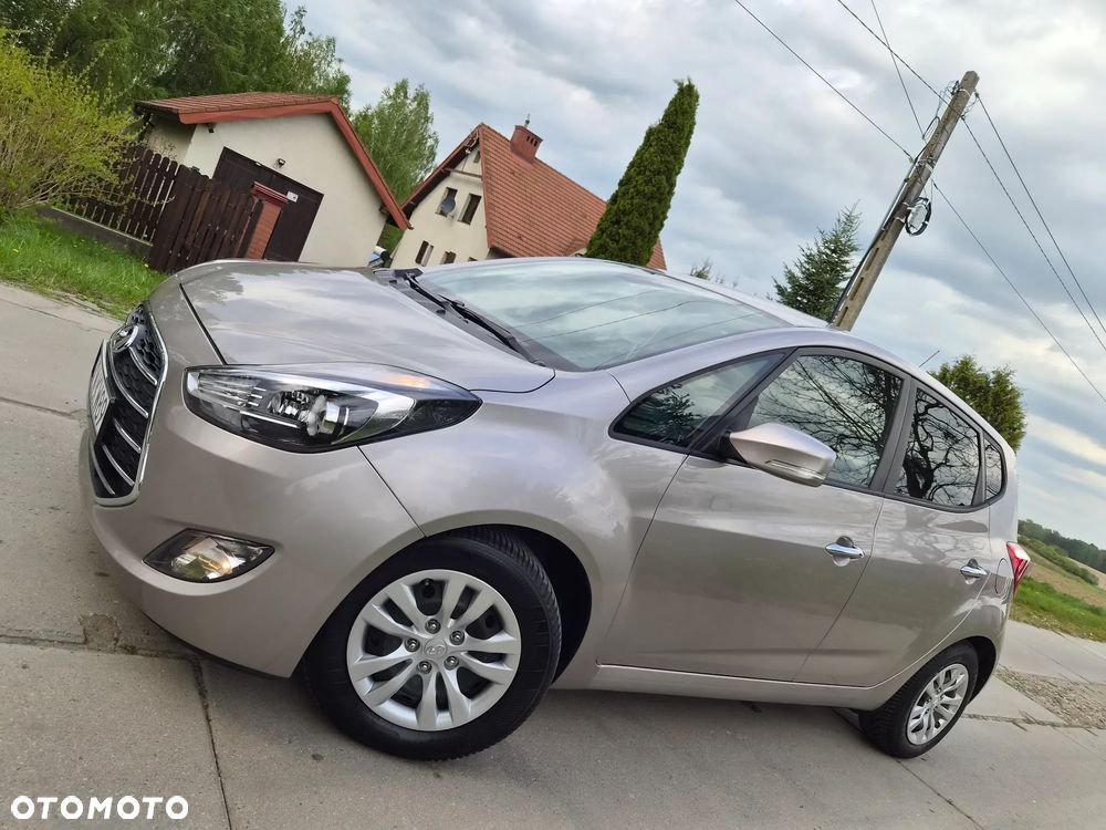 Hyundai ix20 1.6 Premium - 2