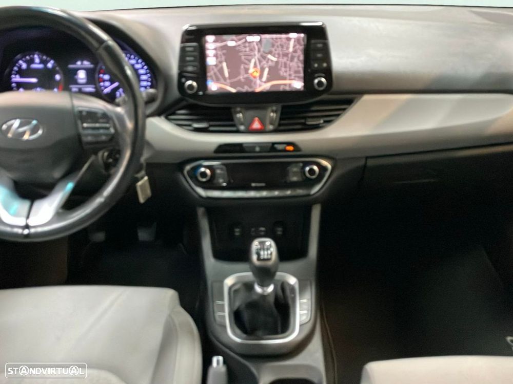 Hyundai i30 1.6 CRDI STyle - 10