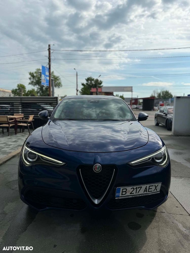 Alfa Romeo Stelvio 2.0 Turbo AWD AT8 First Edition - 4