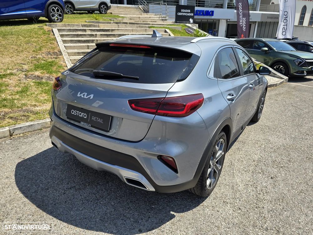 Kia XCeed 1.0 T-GDI Tech - 8