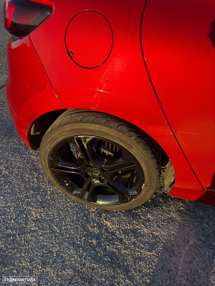 Renault Clio - 6