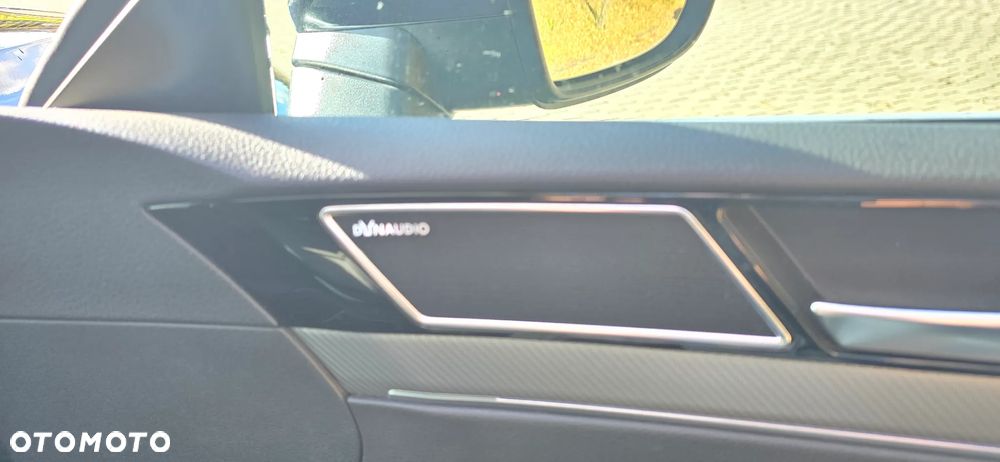 Volkswagen Arteon 2.0 TSI 4Motion R-Line DSG - 18