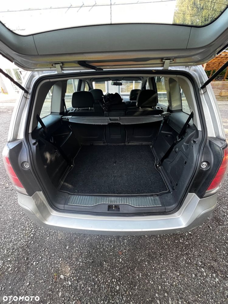 Opel Zafira - 7