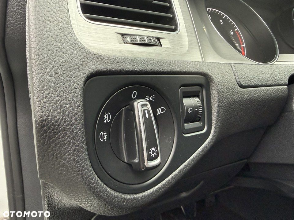 Volkswagen Golf 1.4 TSI (BlueMotion Technology) Highline - 21