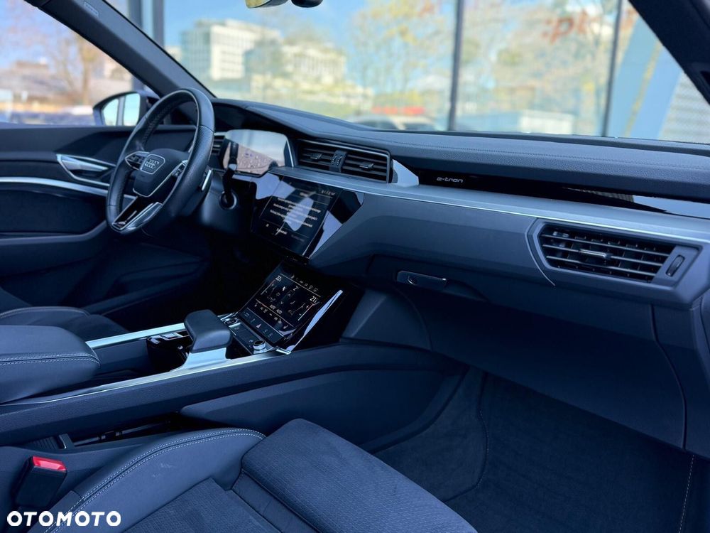 Audi e-tron Sportback 55 Quattro S Line - 20