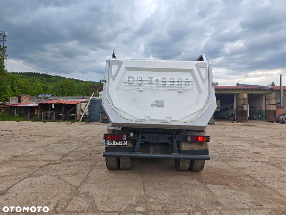Scania P380 8x4 - 5
