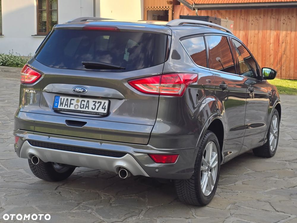 Ford Kuga 2.0 TDCi FWD Titanium - 9
