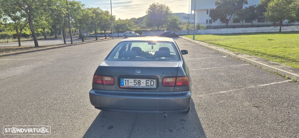 Honda Civic 1.5 LSi 16 V - 5
