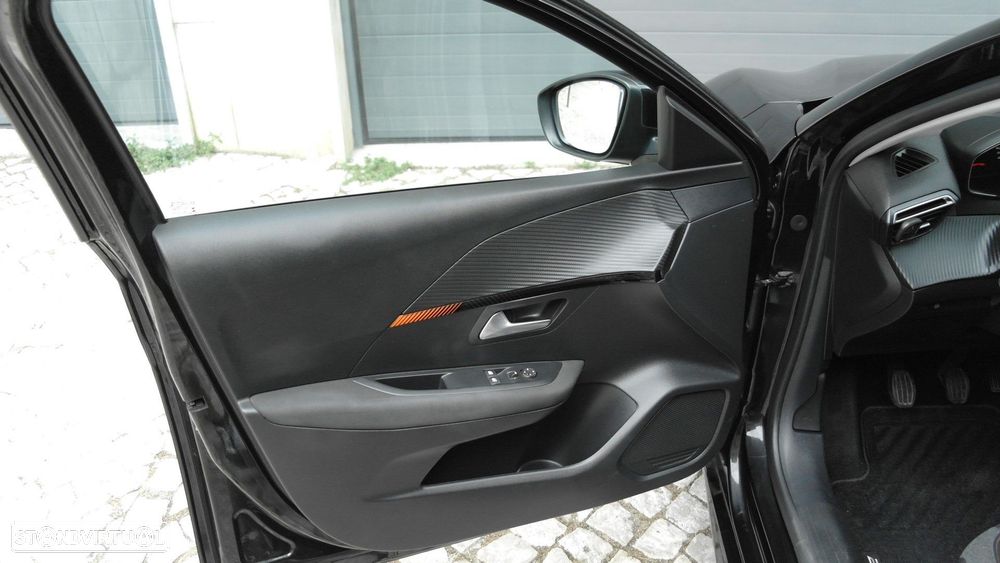 Peugeot 208 1.2 PureTech Active - 23