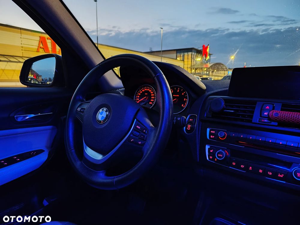 BMW Seria 1 - 37