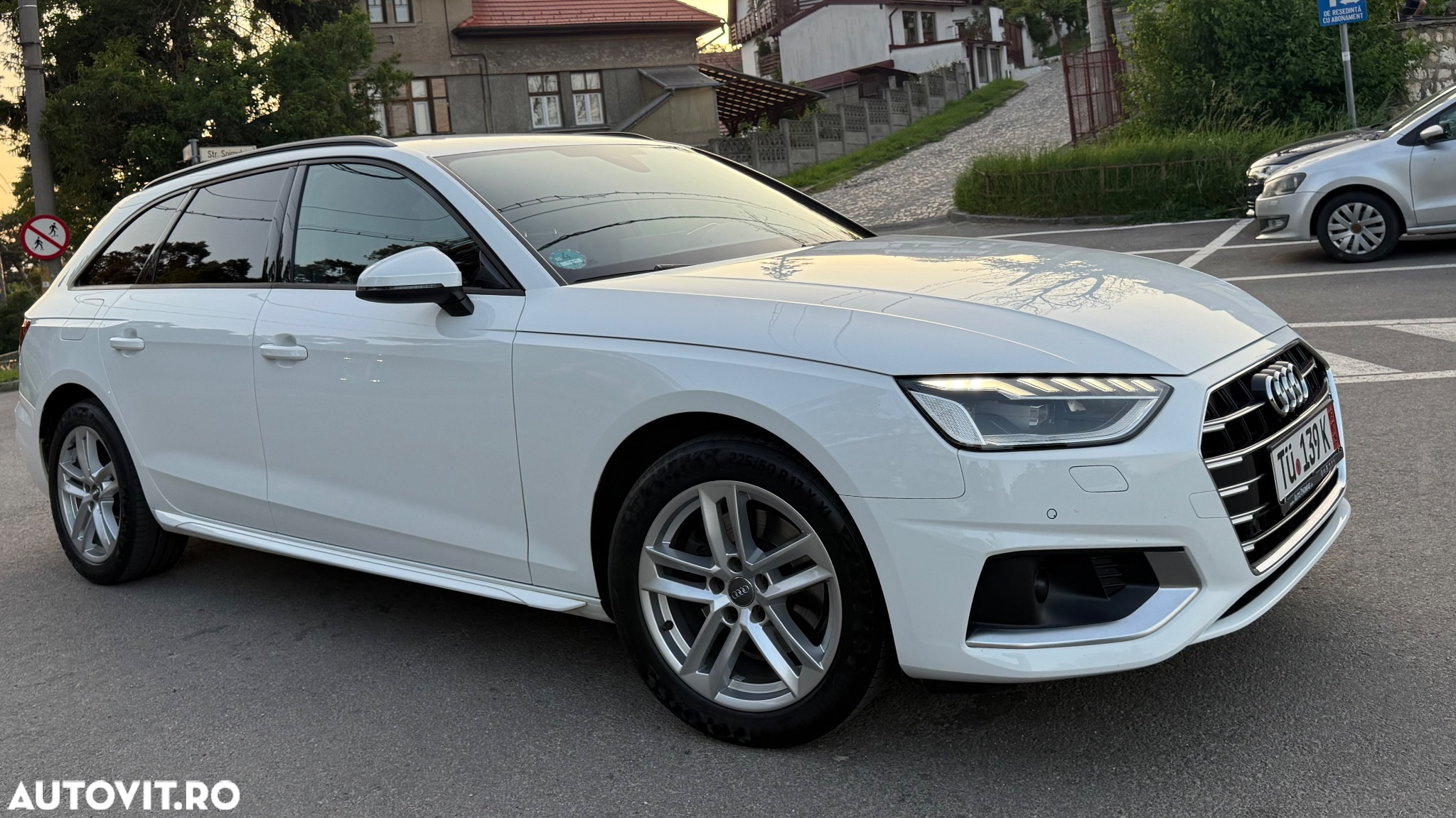 Audi A4 Avant 35 TDI S tronic S line - 27