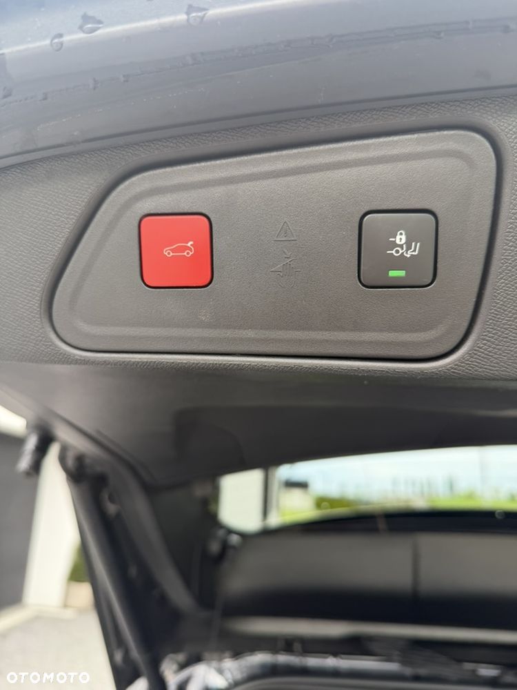 Peugeot 3008 1.2 PureTech Allure Pack S&S EAT8 - 10