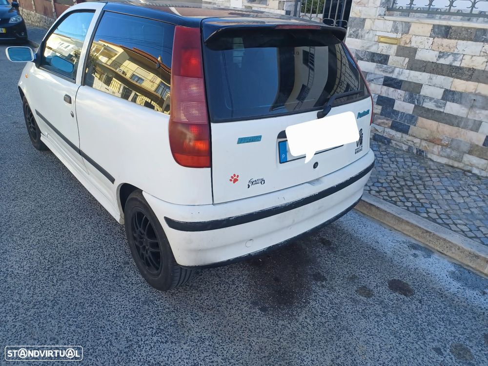 Fiat Punto - 3