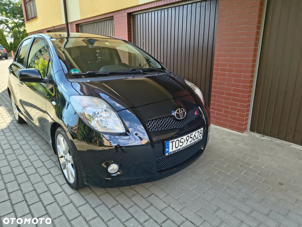 Toyota Yaris - 6