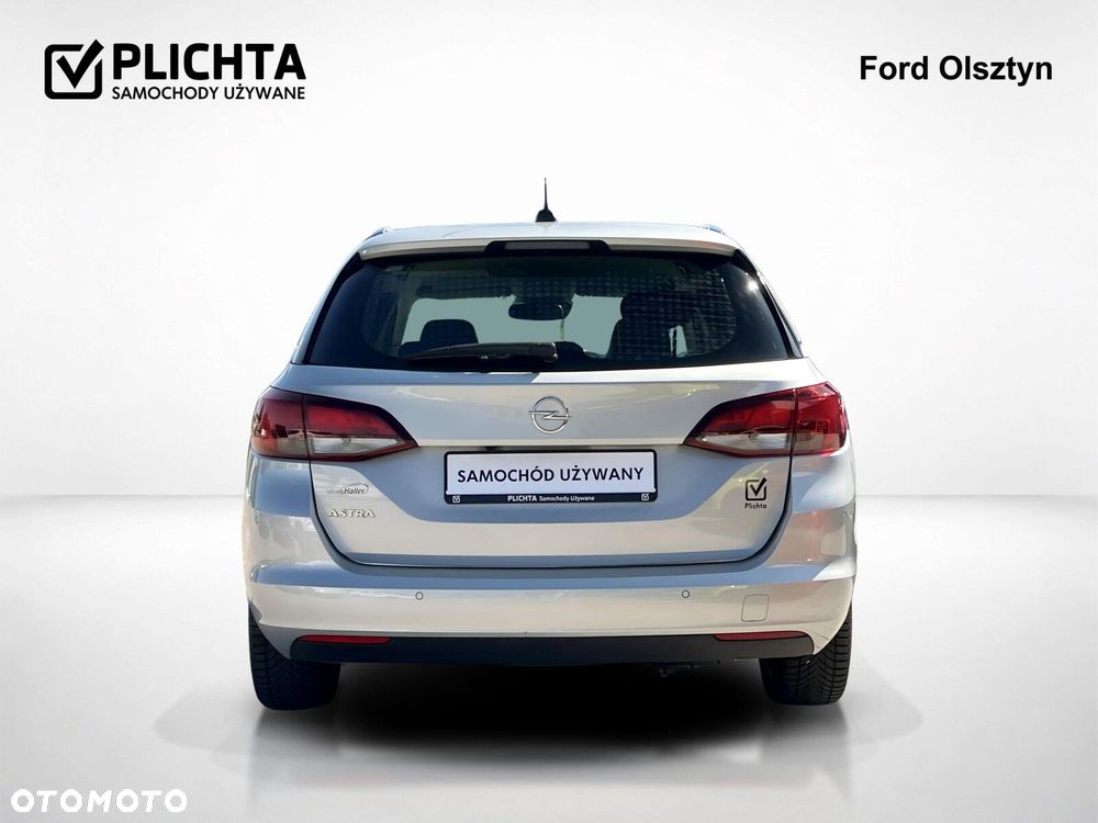 Opel Astra 2022