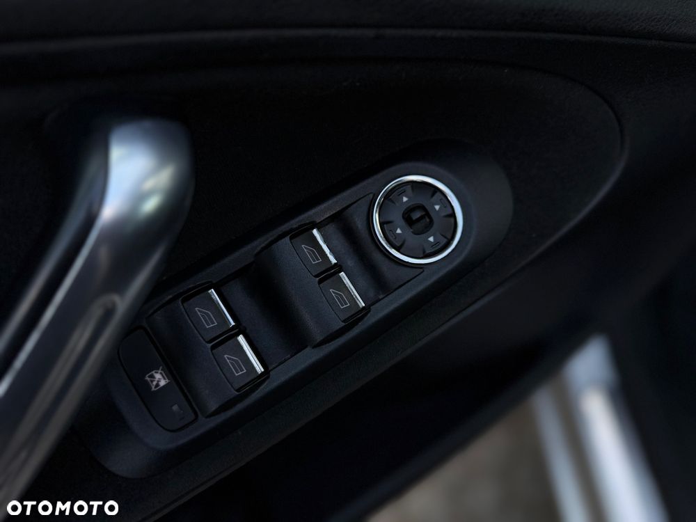 Ford Galaxy 2.0 TDCi Titanium - 21