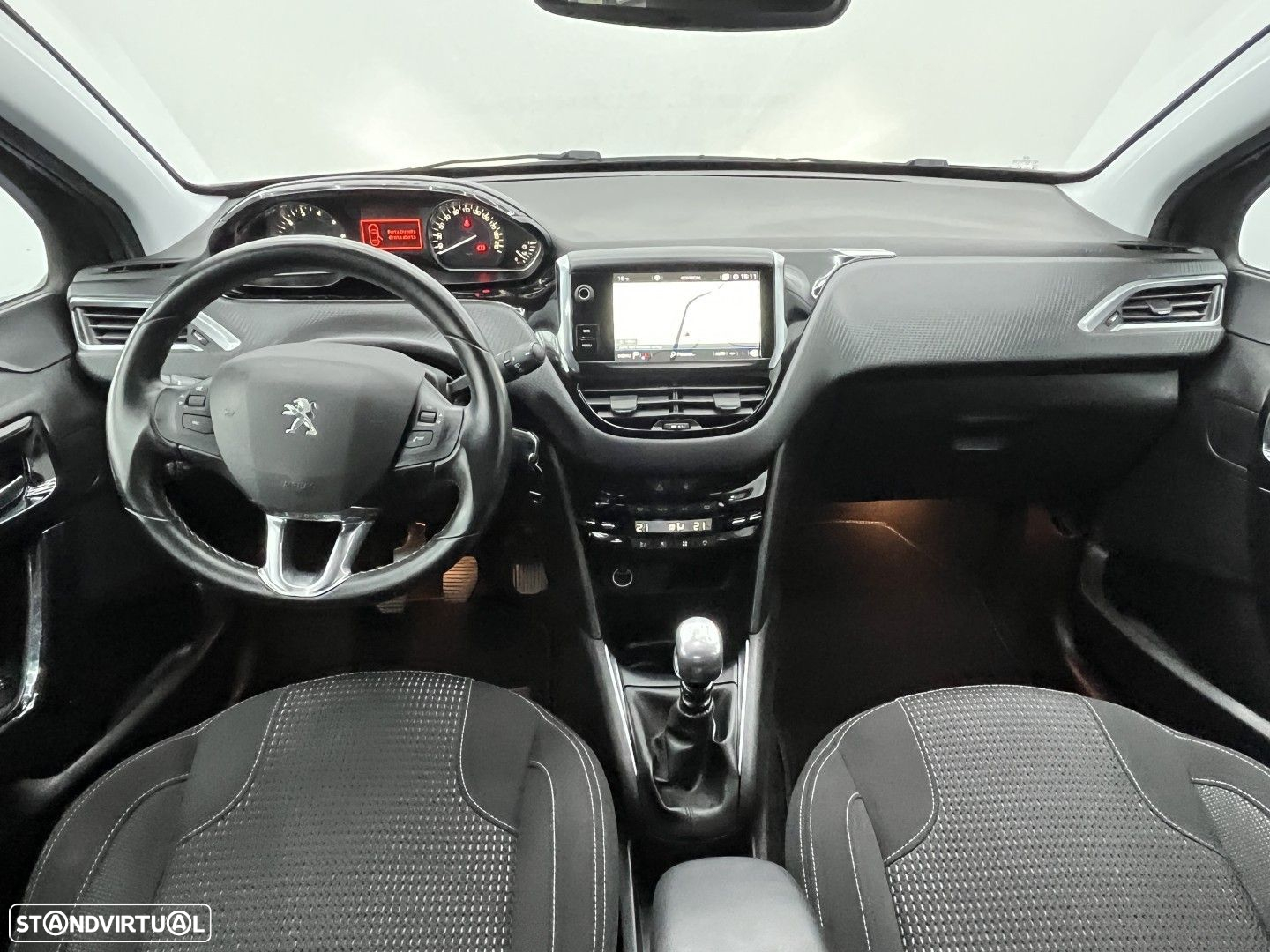 Peugeot 208 1.2 PureTech Allure - 10