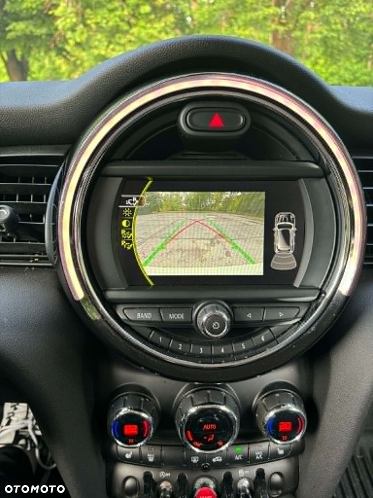 MINI Cooper Seven Chili - 2