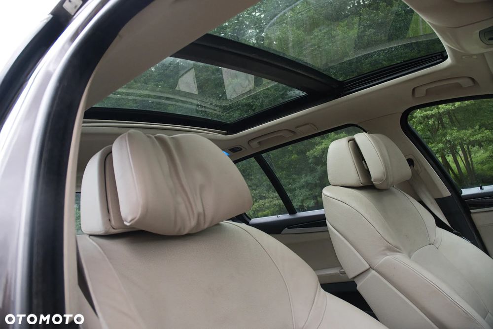 BMW Seria 5 520d Luxury Line - 12
