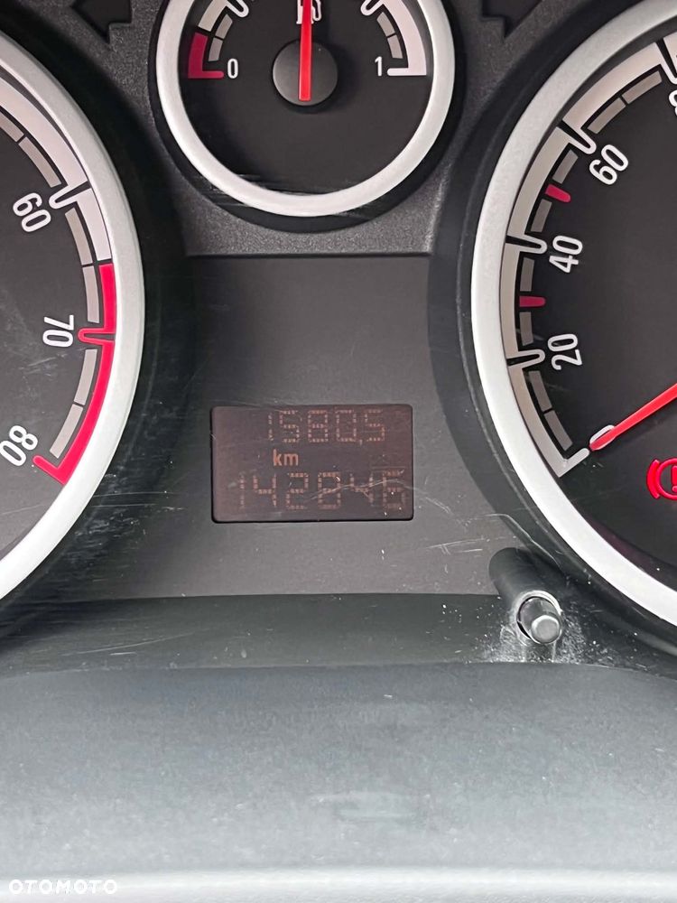 Opel Corsa 1.2 16V Enjoy - 13