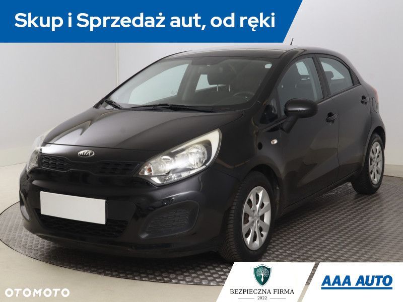 Kia Rio - 3