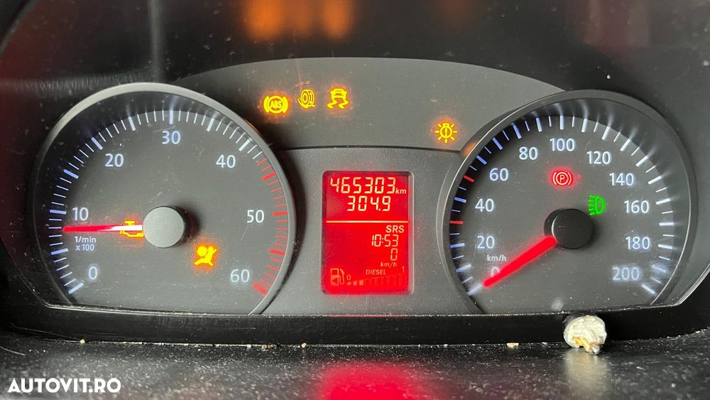 Volkswagen Crafter - 13