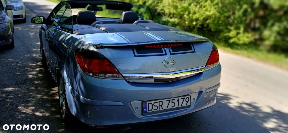 Opel Astra 1.8 111 - 9