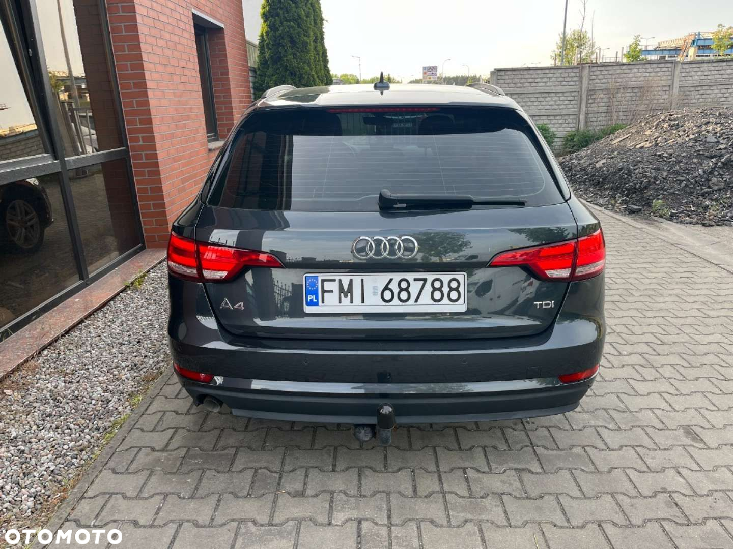 Audi A4 Avant 2.0 TDI DPF Ambition - 6