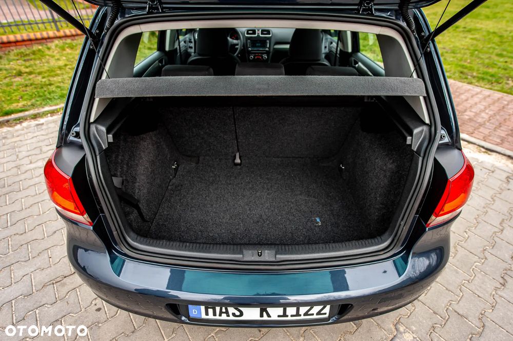 Volkswagen Golf 1.6 Highline - 18