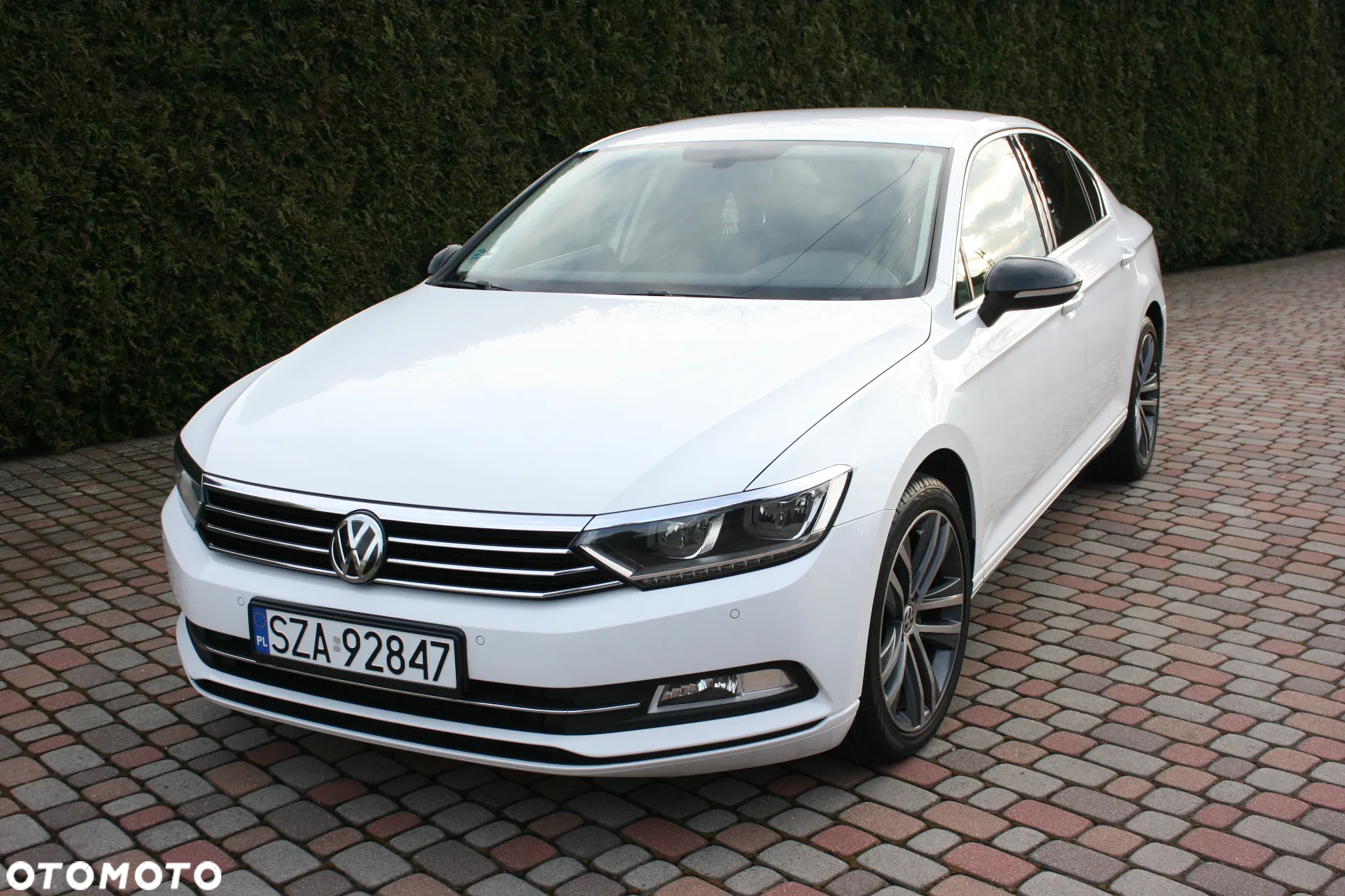 Volkswagen Passat 2.0 TDI Business DSG - 4