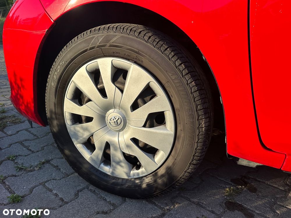 Toyota Yaris 1.0 Active EU6 - 7