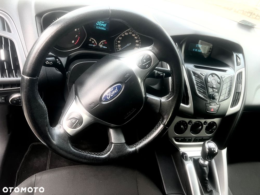 Ford Focus 1.0 EcoBoost Edition - 4