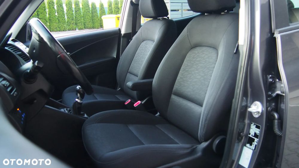 Kia Venga 1.4 CVVT Business Line - 18