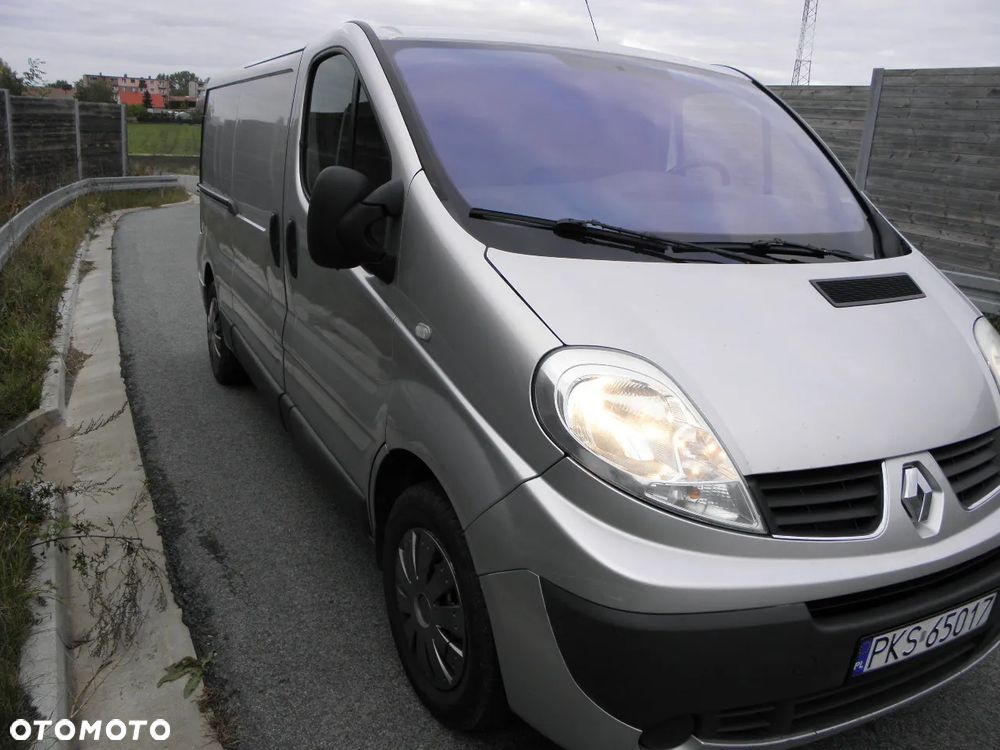 Renault Trafic - 8