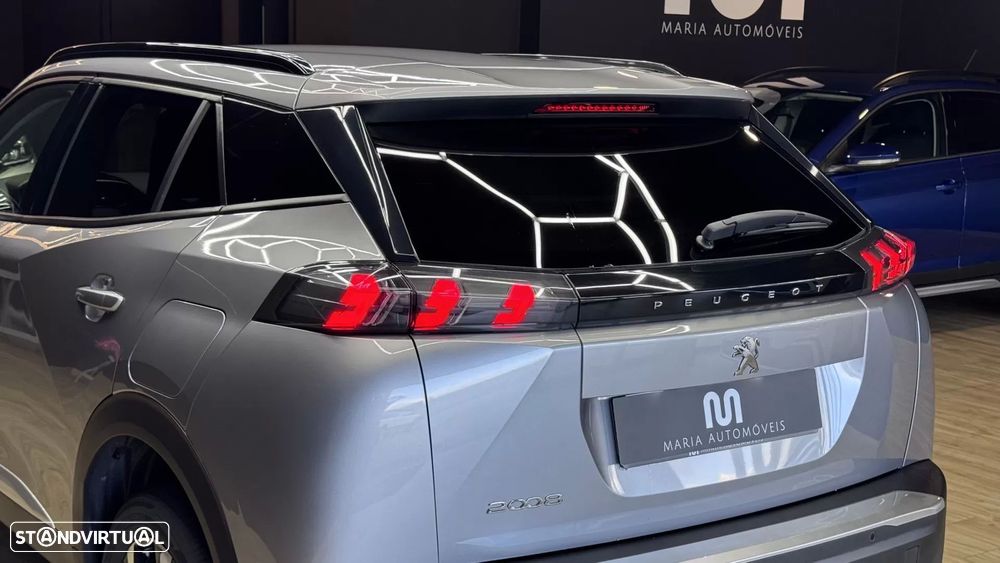 Peugeot 2008 1.2 PureTech Allure Pack - 17
