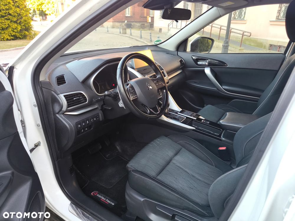 Mitsubishi Eclipse Cross 1.5 T-MIVEC 2WD CVT Diamant+ - 4
