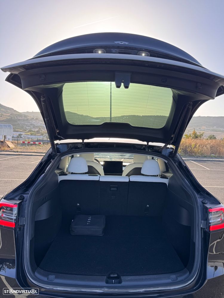 Tesla Model Y Long Range Tração Integral - 10